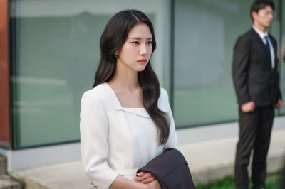 박형식과 파격 ♥키스신으로 화제 된 신인 배우…지상파 주연 맡더니 "다양한 면 있어" ('은밀한')