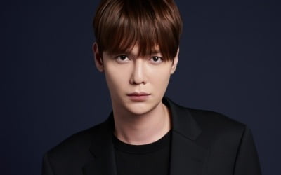 Former Supernova Member Ji Hyuk Signs Exclusive Contract with Actor Directors