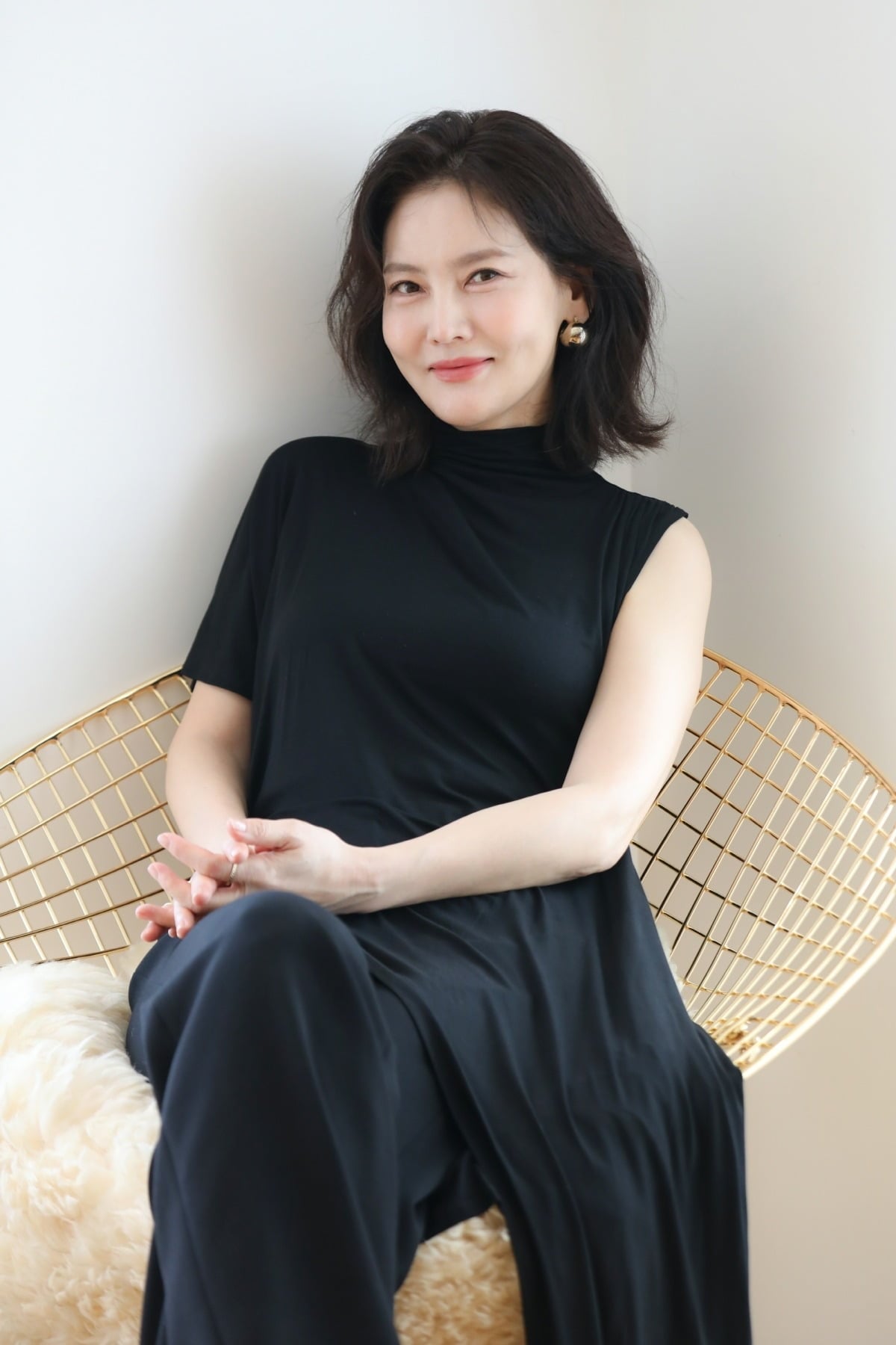 배우 김선영이 16일 진행된 인터뷰에서 포즈를 취하고 있다. / 사진=PL엔터테인먼트