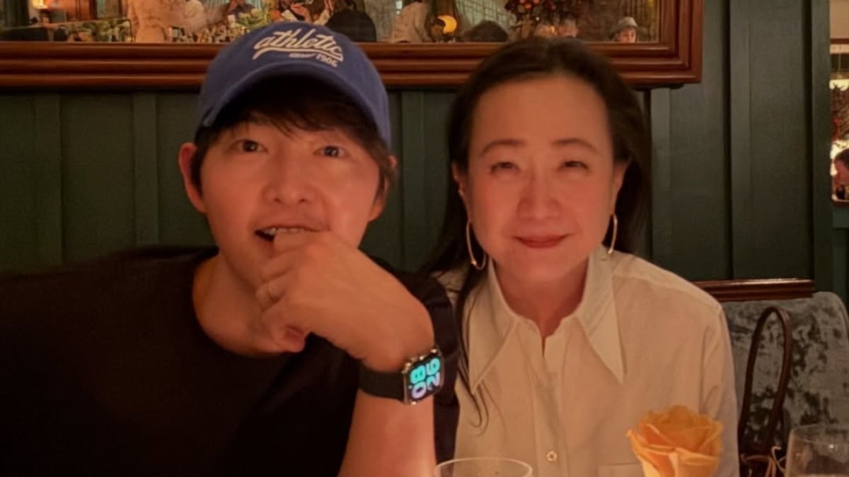 배우 송중기와 '파친코' 이민진 작가 / 사진=이민진 작가 SNS