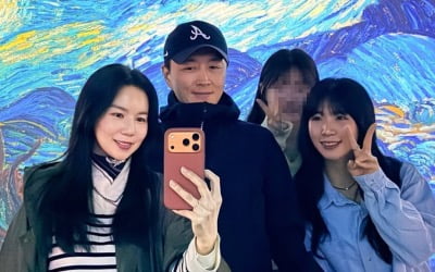 진태현♥박시은, 마라토너 둘째 이어 '간호사 준비' 셋째 딸 실루엣 공개