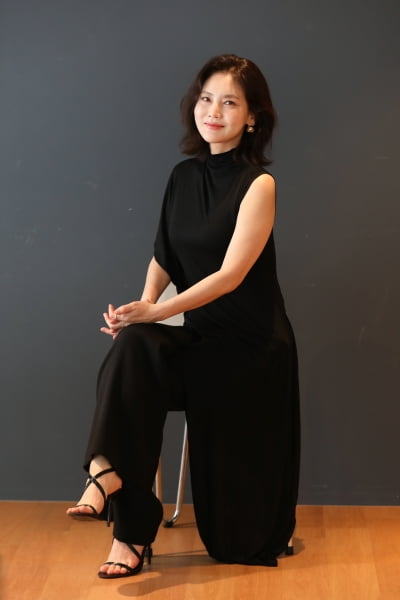 노래 가사가 "너의 뼈, 금속같은 살결"…김선영 "정신줄 꽉 잡아야 돼요" (인터뷰③)