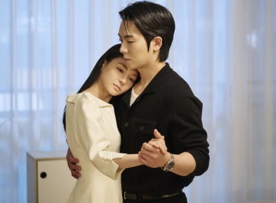 임성한 작가 신작, 강도 높은 ♥스킨십 연출…"격정으로 치닫는 관계 확인해 달라" ('닥터신')