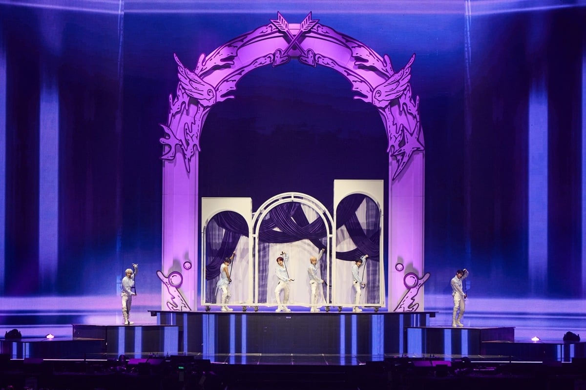 그룹 NCT WISH가 첫 번째 단독 앙코르 콘서트 'NCT WISH 1st CONCERT TOUR 'INTO THE WISH : Our WISH' ENCORE IN SEOUL'에서 무대를 선보이고 있다./사진제공=SM엔터테인먼트