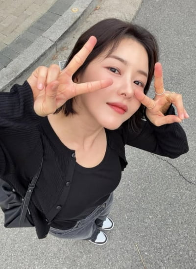 Trainer Yang Chi-seung Expresses Gratitude to Actress Park Ha-na Amidst Gym Closure