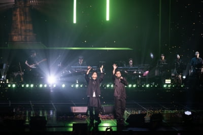 패닉, 20년만에 팬 만났다…단독 콘서트 마무리