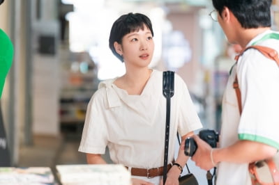 김고은♥김재원, 1%대 시청률 찍고 기적 일으켰다…티빙 주간 유료 가입기여자수 1위 ('윰세')