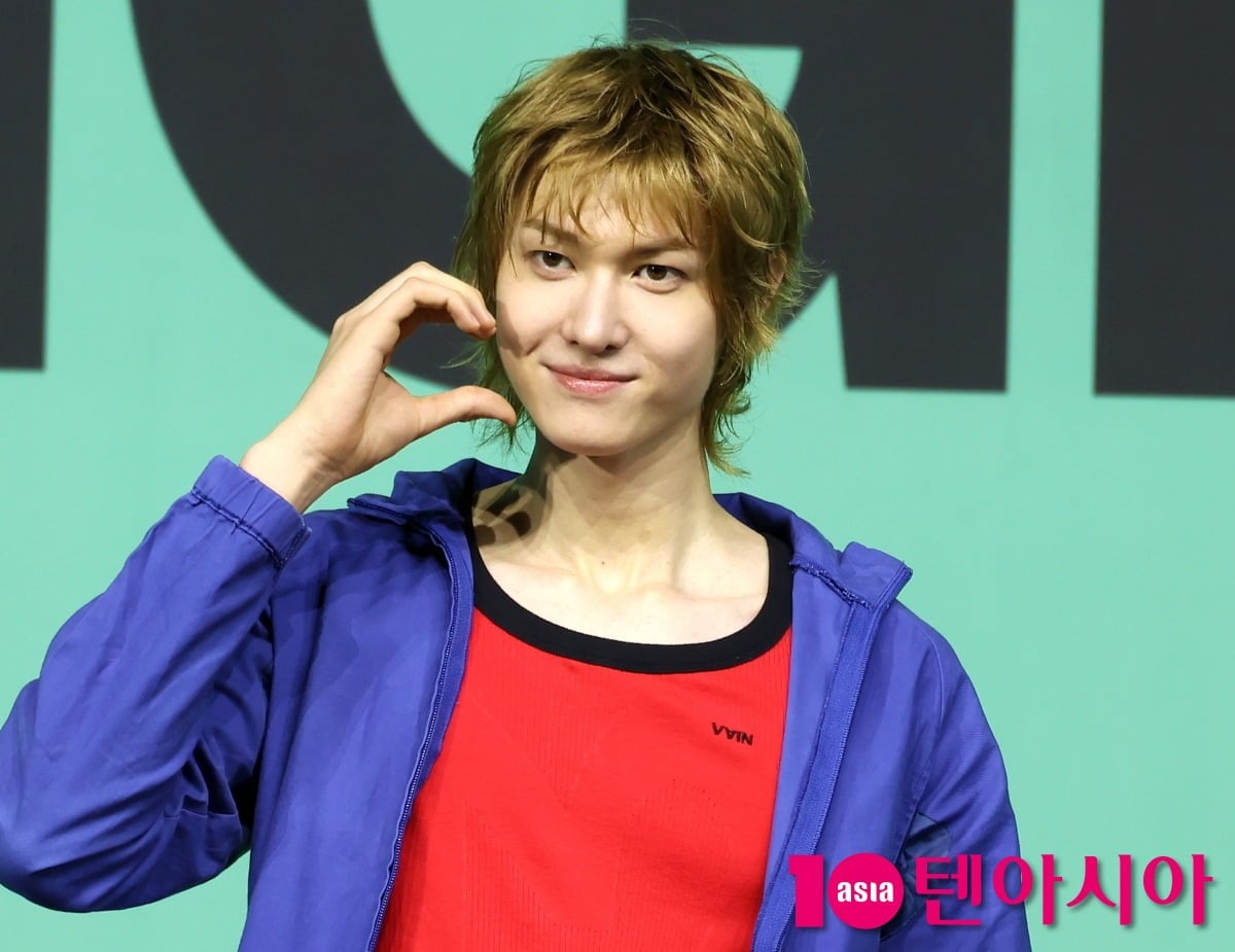 코르티스 리더 마틴이 미니 2집 'GREENGREEN' 쇼케이스에서 포즈를 취하고 있다. /사진제공=텐아시아