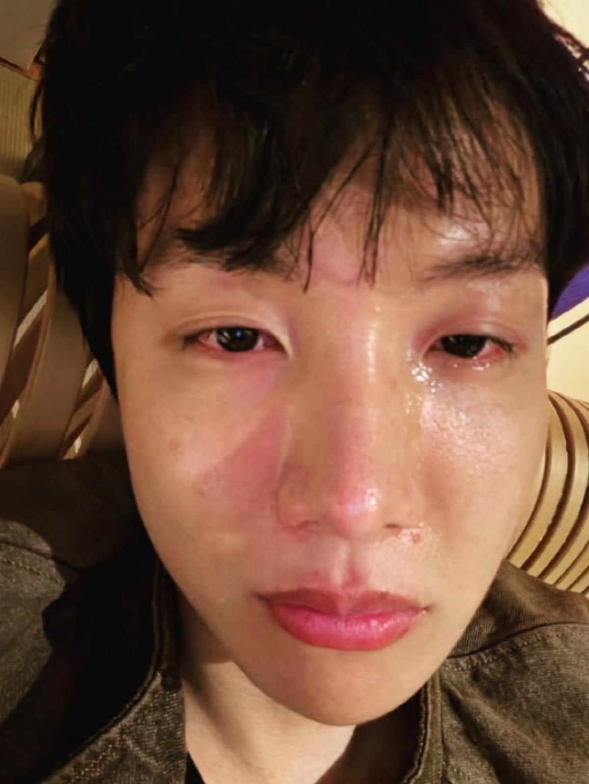 그룹 방탄소년단 멤버 제이홉이 조모상의 아픔 속에서도 일본 공연 무대를 지켰다.
사진=그룹 방탄소년단 제이홉 인스타그램 캡처