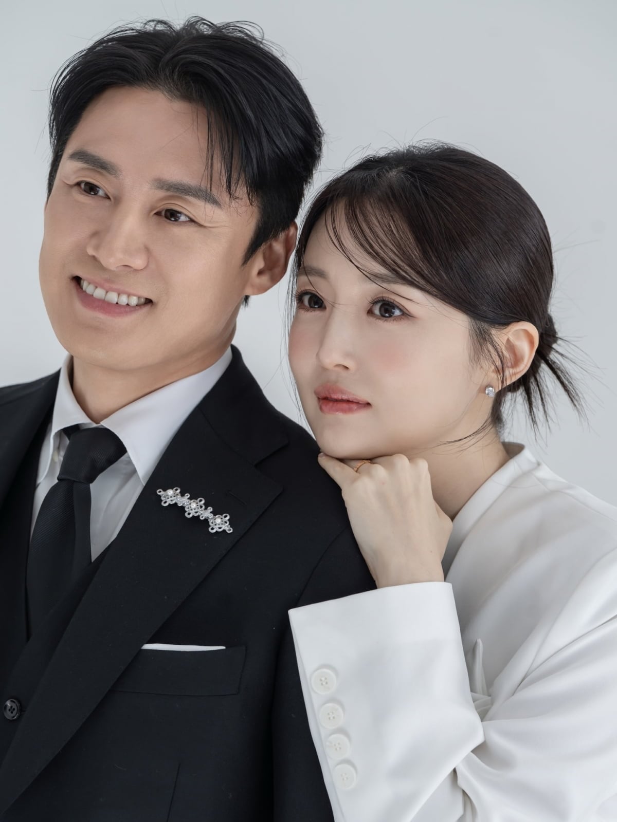 아나운서 출신 오상인과 결혼한 방송인 김소영이 둘째 아들의 얼굴을 처음 공개했다./ 사진=SNS