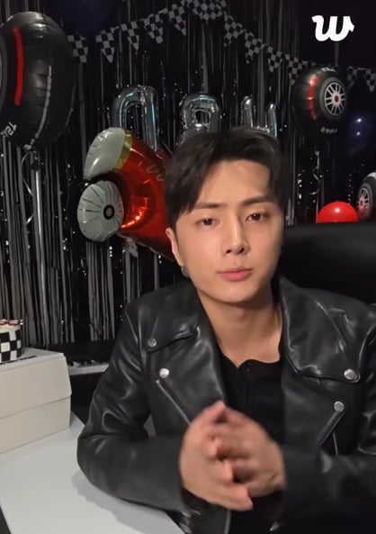 ENHYPEN's Jay on Birthday Live 2026 / WEVERSE Live Capture