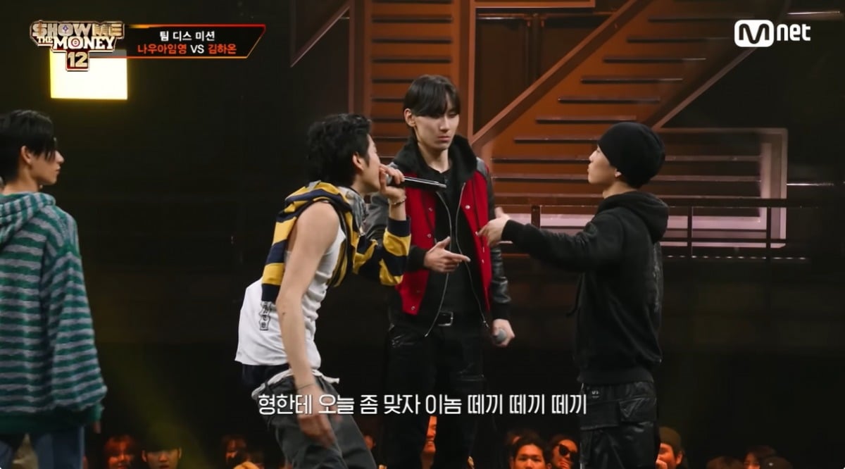 쇼미더머니12에서 팀 디스전이 진행되는 모습/ 사진=쇼미더머니12 방송 캡처 