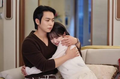 0%대 시청률 찍은 지 한 달 만에 최고 기록 경신…임성한 작가 신작 "치정 로맨스 절정" ('닥터신')