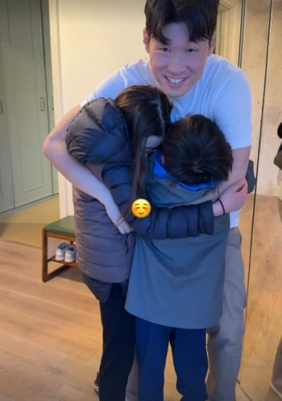 박지성家, 눈물만 없을 뿐 흡사 '이산가족' 상봉…축구가 더 쉽다더니