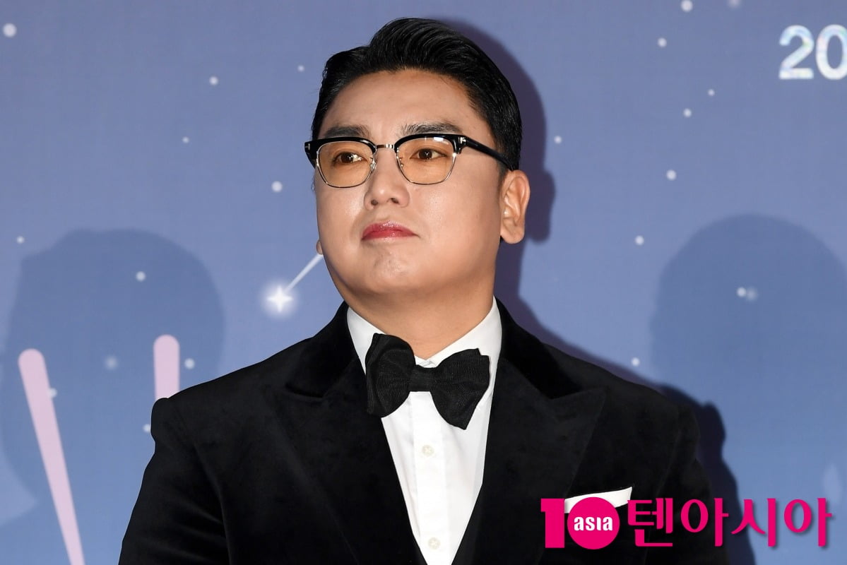 방송인 곽범이 포즈를 취하고 있다 / 사진=텐아시아 DB