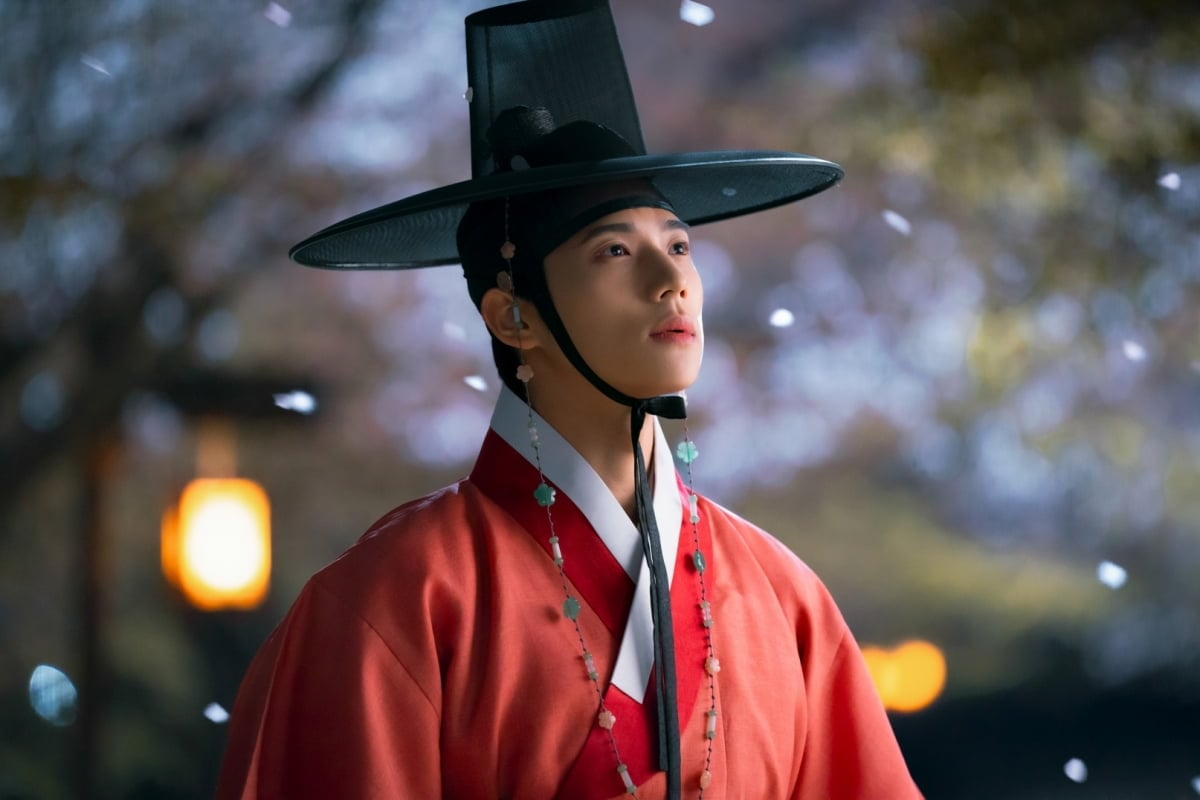  배우 문상민이 차근차근 쌓아온 연기 내공을 터뜨리며 ‘20대 대표 주연 배우’로 우뚝 섰다. / 사진=어썸이엔티, 넷플릭스, KBS 2TV, 어썸이엔티, 쿠팡플레이, tvN 