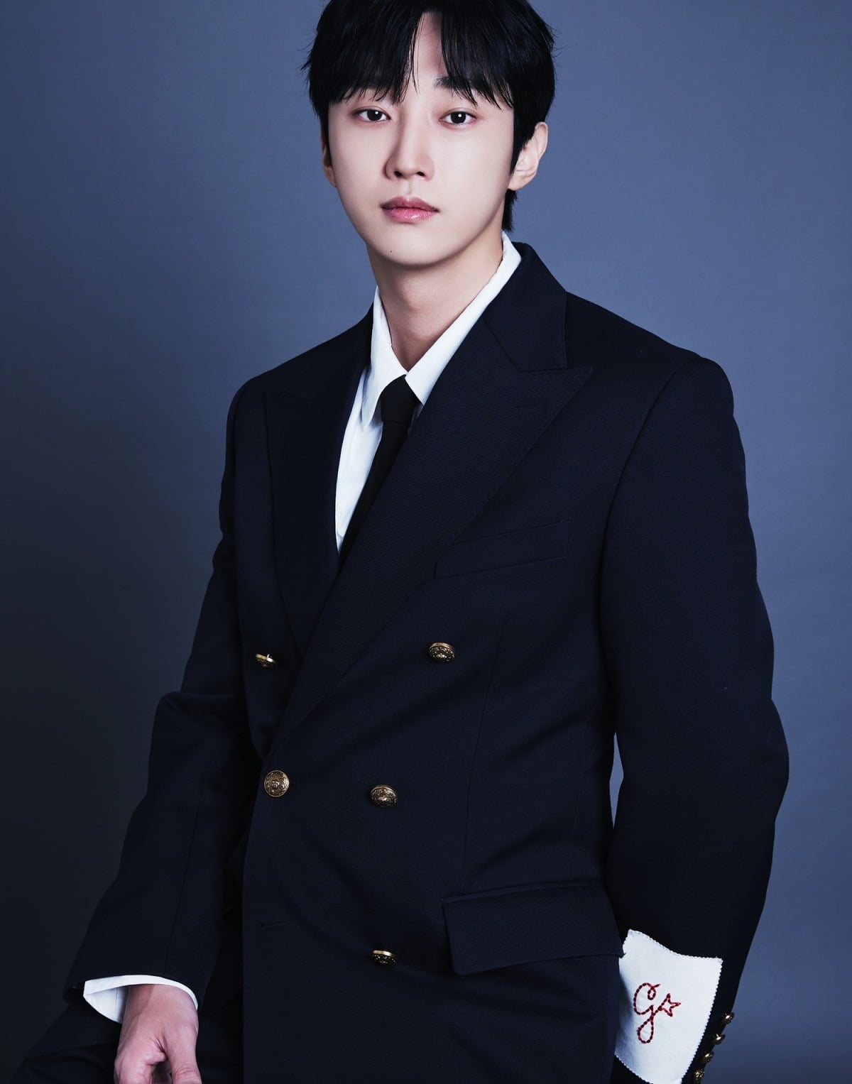 배우 진영이 올봄, 극장가에 따스한 온기를 전한다./사진제공=매니지먼트런