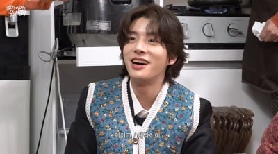 어르신 앞에서 "제가 500살" 능청…엔하이픈, 뱀파이어 콘셉트 확장