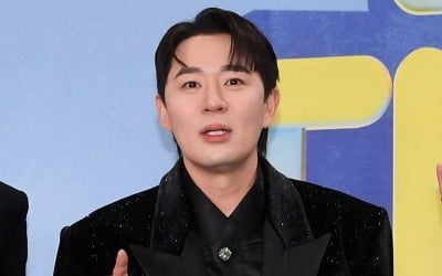 [공식] '7살 연하♥' 붐, 임신 고백 4달 만에 득녀…"산모·아이 모두 건강"