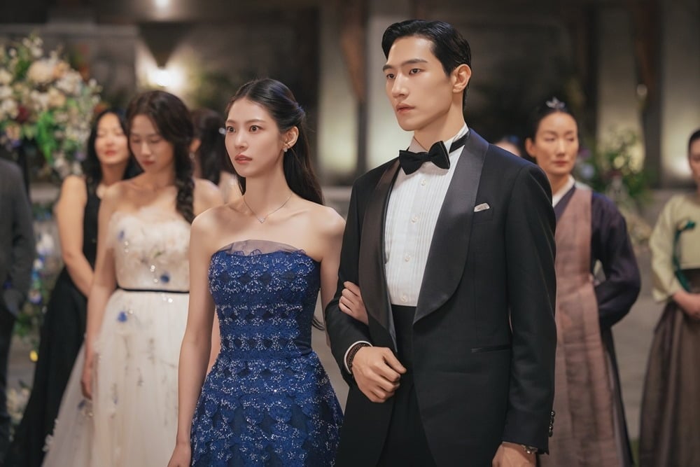 아이유와 변우석의 동화 같은 파티가 시작된다./사진제공=MBC