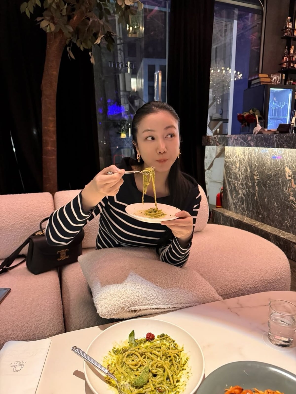 사진 = 김옥빈 인스타그램