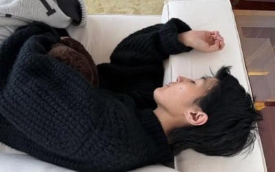 Hong Jin-kyung Opens Up About Her Battle with Cancer on New Show 'Sora and Jin-kyung'