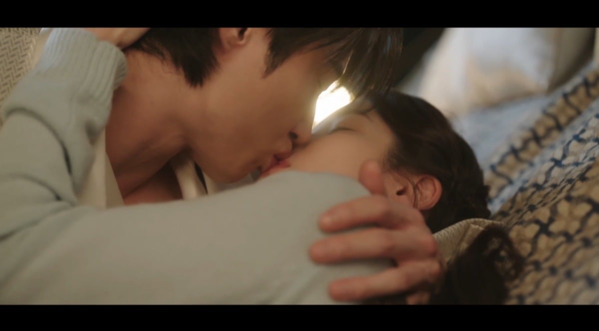 아이유가 '21세기 대군부인' 5, 6회에서 당차고 주체적인 성희주 캐릭터를 소화하며 극의 중심을 이끌었다./사진=MBC 방송 화면 캡처