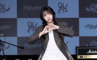 '월드투어→컴백' QWER, 음악에 진심이었네…"아티스트로서 한 걸음"