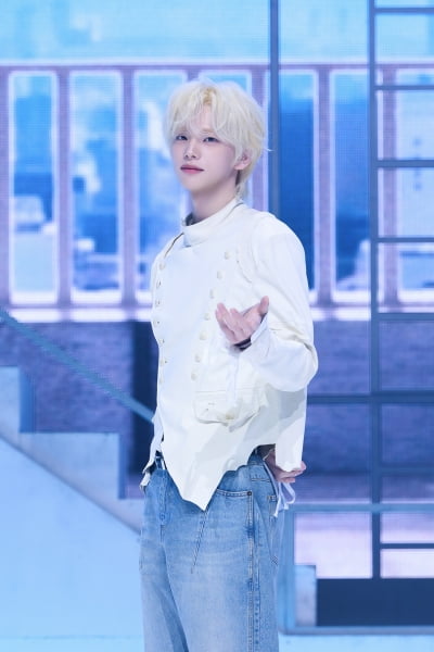 ツアーズ、新アルバムの先行予約100万枚突破に感激