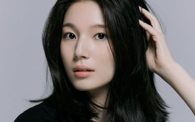 [공식] '하지원과 파격 동성 ♥키스신' 한동희, 지창욱과 한 식구됐다…스프링 컴퍼니 行