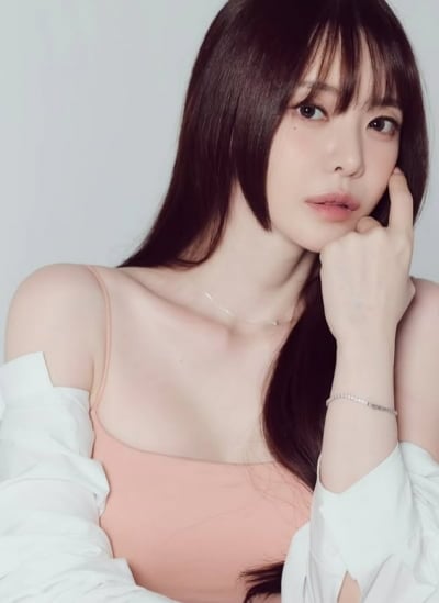 '최병길 PD 전처' 서유리, 웨딩 사진에 '소름' 표출…"공황 오니까 사용하지 마"