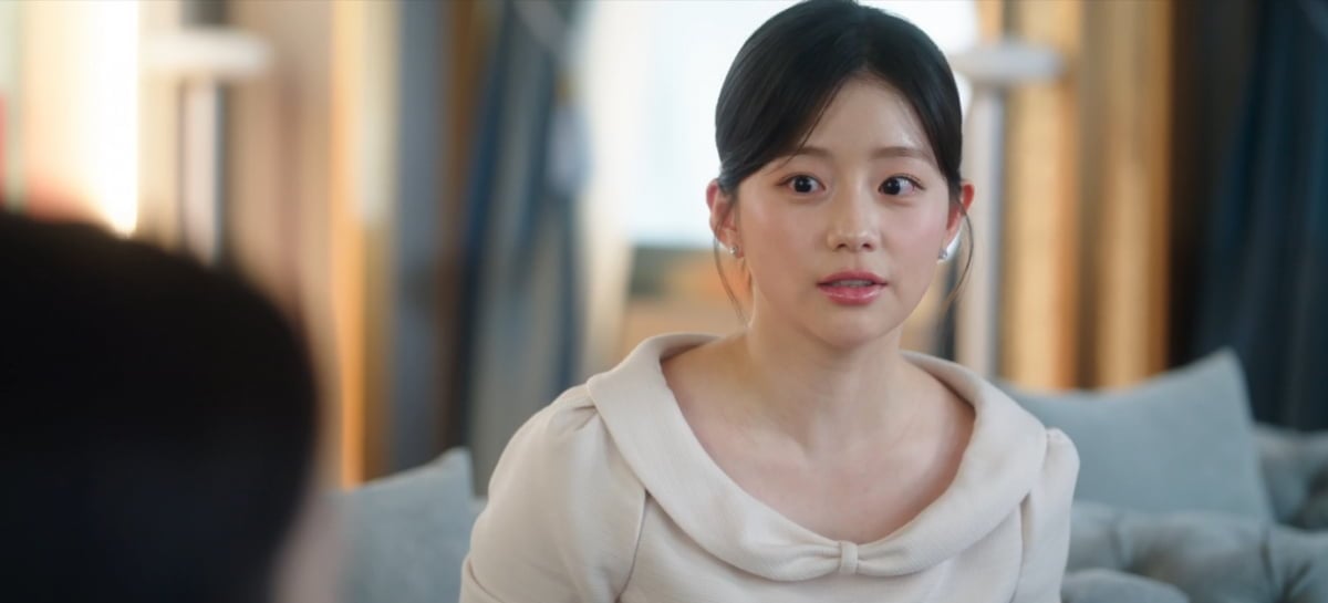 배우 채서안이 ‘21세기 대군부인’에서 아이유가 ‘대군부인’이 되도록 뒤에서 조력하는 ‘태주부인’으로 맹활약하고 있다.  / 사진: MBC 금토드라마 ‘21세기 대군부인’
