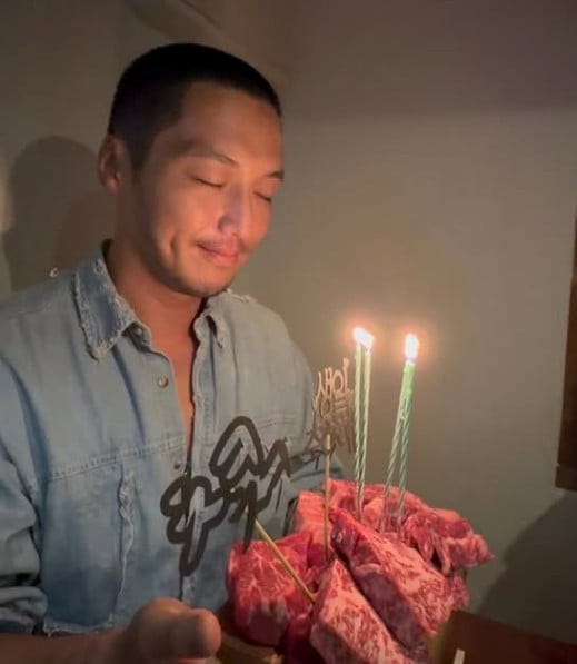 사진=변요한 SNS