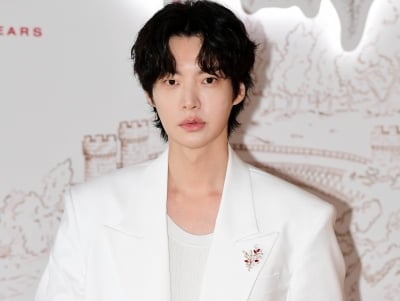 [공식] 안재현, 의외의 여배우와 MC 호흡…주인공은 강소라