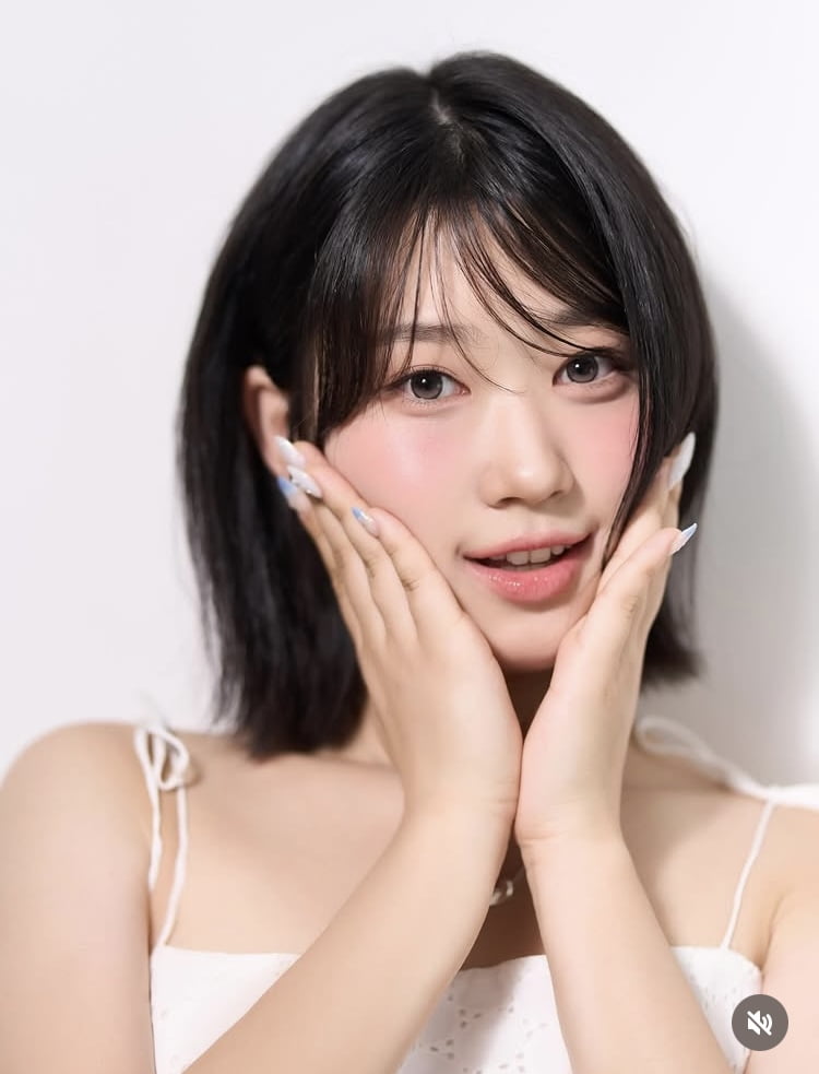 윤후 여자친구, 눈 성형 2번 했다더니…산뜻한 프로필 공개