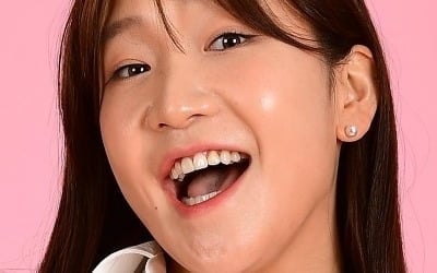 유명 개그우먼, 임우일과 ♥열애설 해명하더니…"맘에 드는 남자에 쇄골 어필" ('아근진')