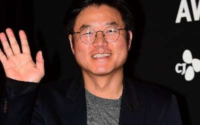 나영석 PD, 시청률 추락했다…11.8% 찍었던 '꽃청춘', 귀환 후 2%대로 하락세 [종합]