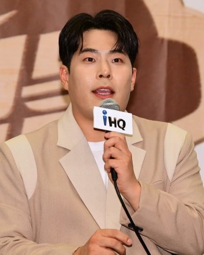 여성 시청자 줄이탈하자 결국…"사과드립니다" 김해준, 고개 숙였다 ('맛녀석')