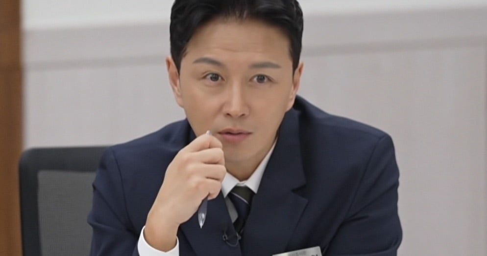 진태현이 말발 부부 남편의 영상을 보고 고개를 내저었다./사진제공=JTBC