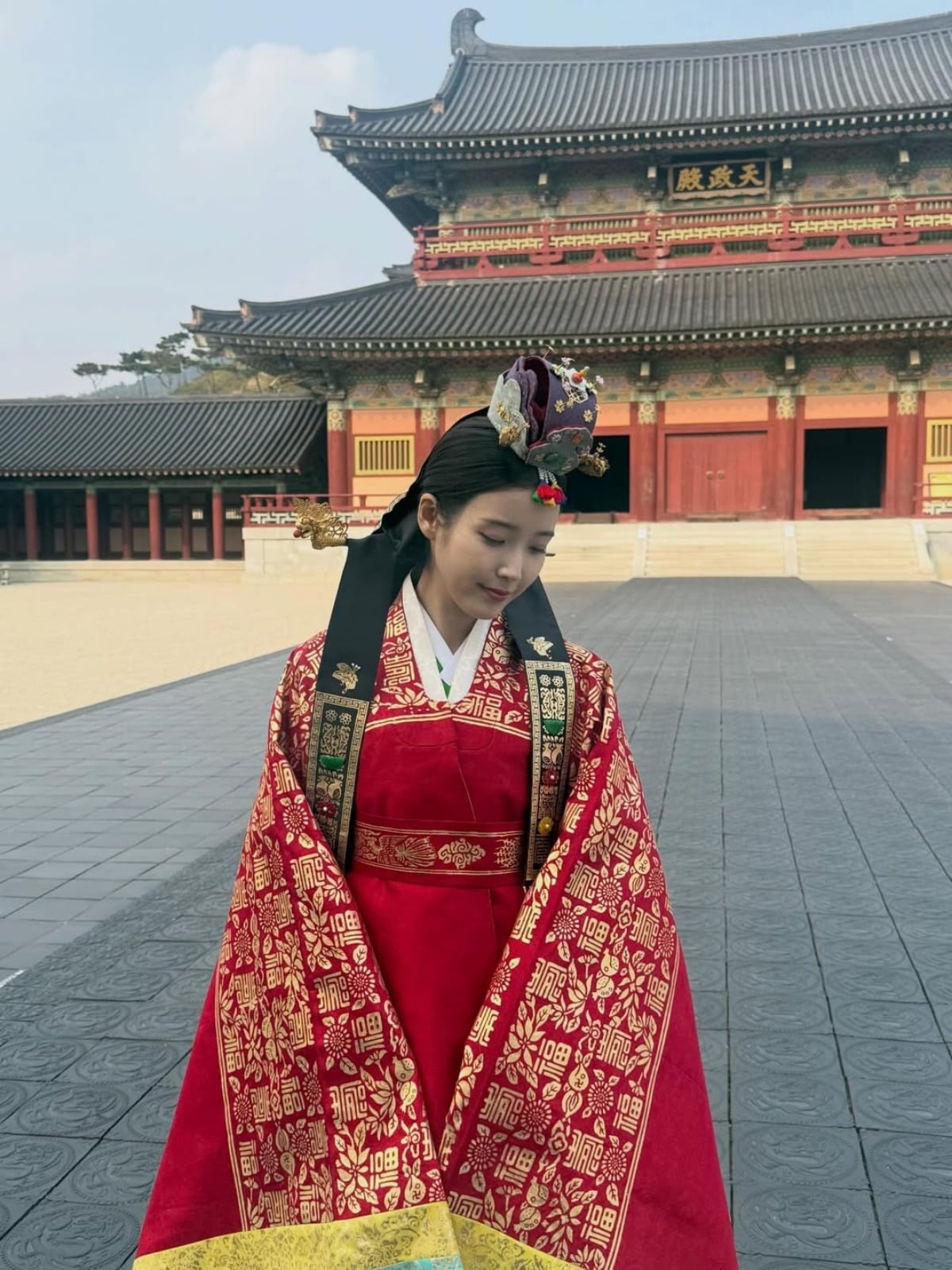사진 = 아이유 인스타그램