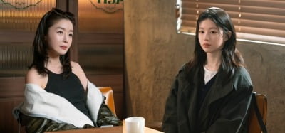 배종옥 두 딸, 드디어 만났다…'친딸' 고윤정, '의붓딸' 한선화에 일침 ('모자무싸')