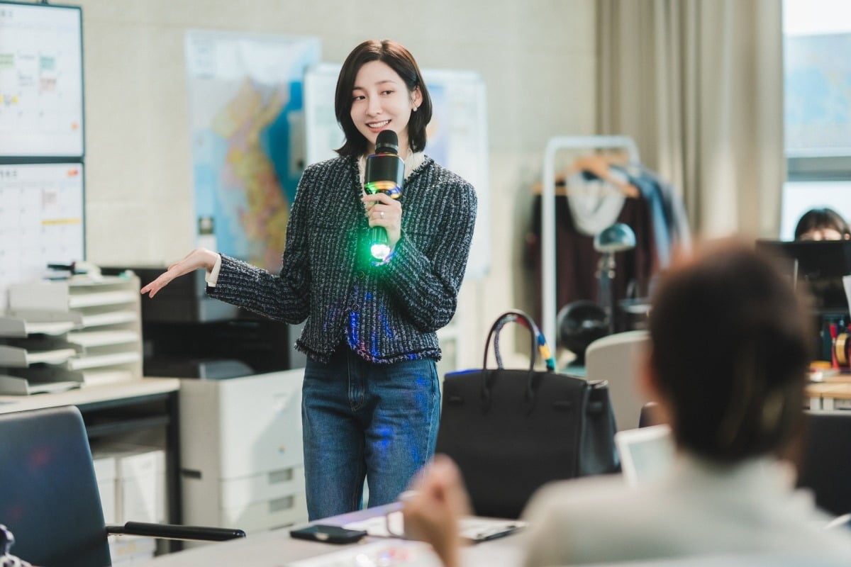 배우 박지현이 영화 '와일드 씽'에서 연기한 도미는 재벌가 며느리로 살아가던 중 트라이앵글의 재결합 제안을 계기로 본능이 깨어나는 인물이다. / 사진제공=롯데엔터테인먼트