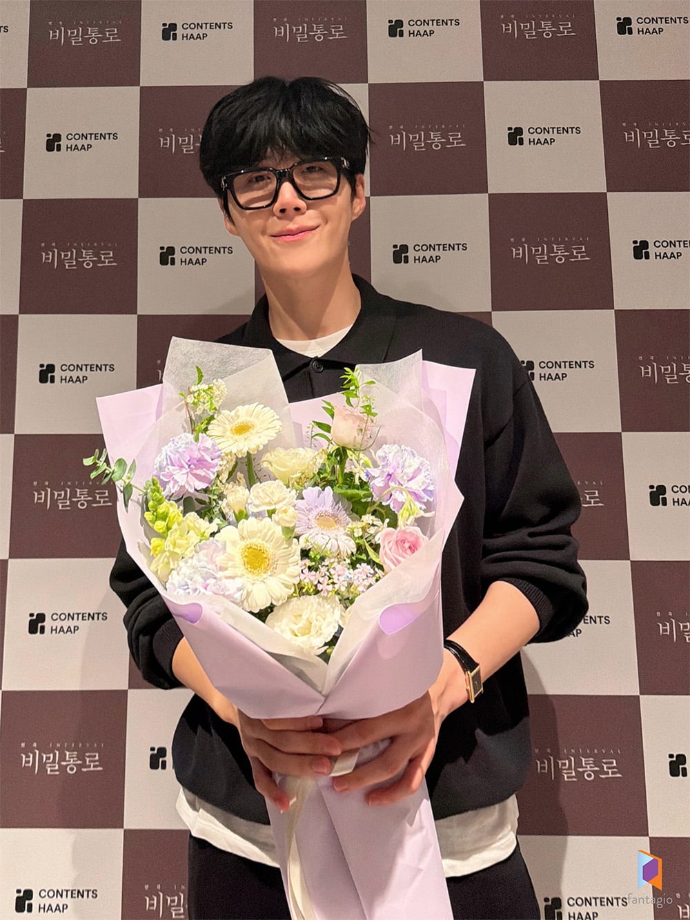 김선호, 연극 ‘비밀통로’ 성료 / 사진 제공 = 판타지오, 연극 ‘비밀통로’ / 제작사 콘텐츠합