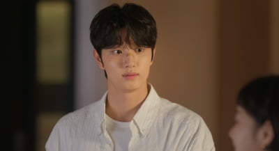 "이제 잘해보자" 김고은♥김재원, 연상연하 커플 탄생…세포 마을도 축제 터졌다 ('윰세3')