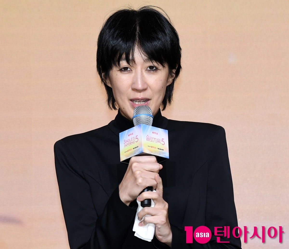 모델 겸 방송인 홍진경이 이야기 하고 있다 / 사진=텐아시아 DB