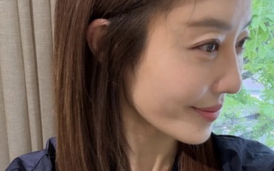 '42세 애둘맘' 이지현, 미용사 되더니 새색시 오해 부른 옆태