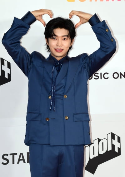 임영웅, 또 독보적 인기 입증했다…기차 여행 떠나고 싶은 남자 트로트 가수 1위 [TEN차트]