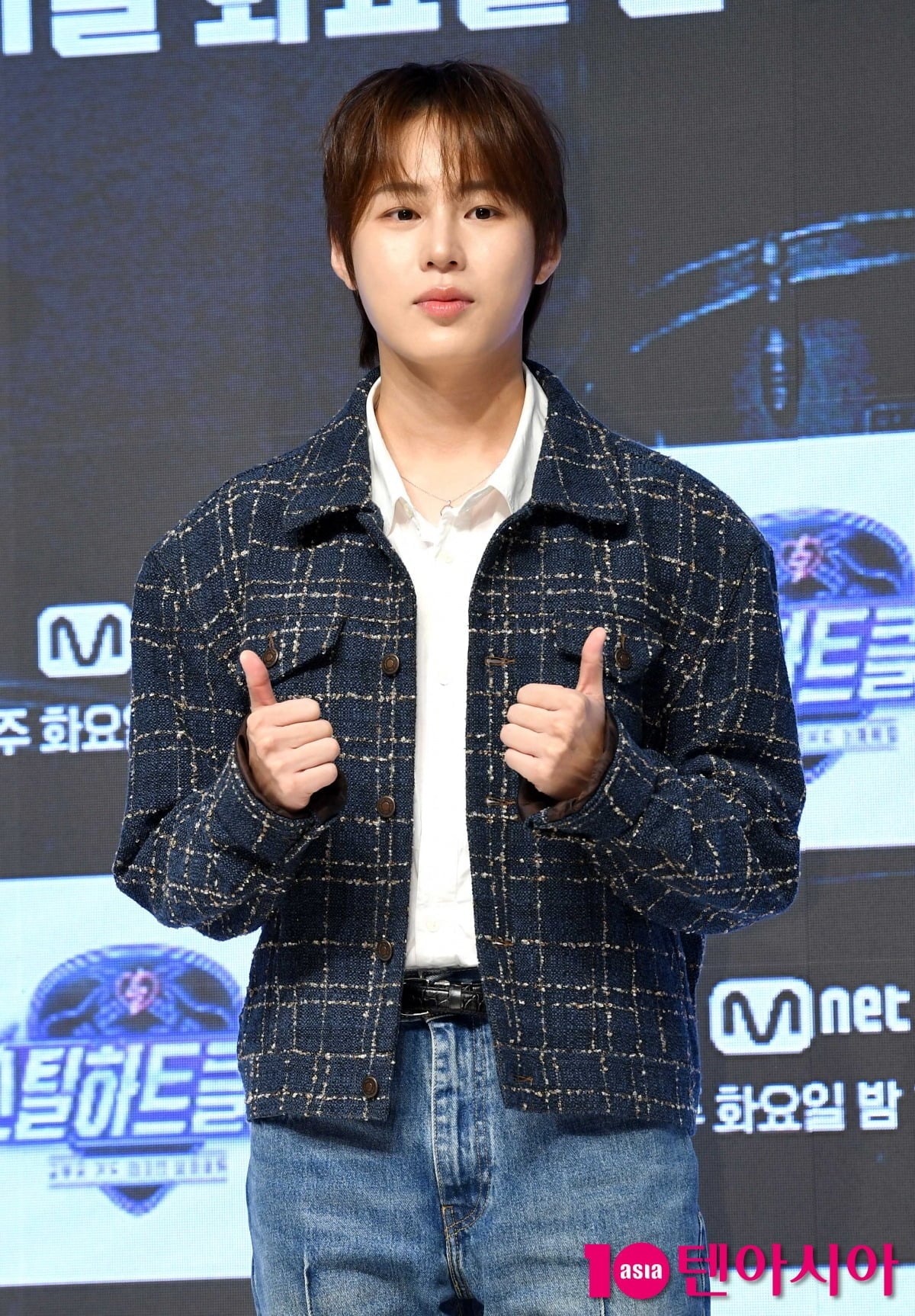 워너원 멤버 하성운이 따뜻해진 날씨, 같이 기차 여행 떠나고 싶은 남자 가수 1위를 차지했다./사진=텐아시아DB