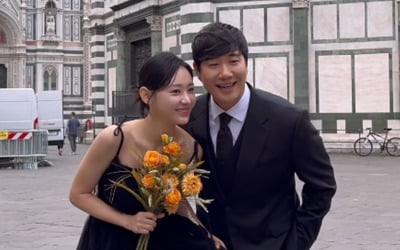 Korean Announcer Bae Sung-jae Reveals Family Opposition to Marriage with Kim Da-young