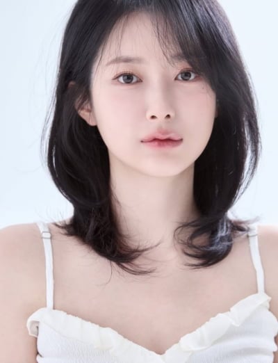 [공식] 20기 영식 식겁하겠네…25기 영자, 천이슬 소속사와 계약 체결 후 인플루언서 전향